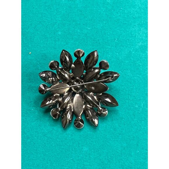 Vintage Runway Statement Jet Black Clear Rhinestone Maltese Cross Brooch Pin - Picture 5 of 7